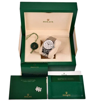Land-Dweller 40 mm  Oystersteel White Gold M127334-0001