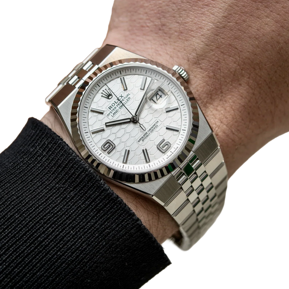 Land-Dweller 40 mm  Oystersteel White Gold M127334-0001